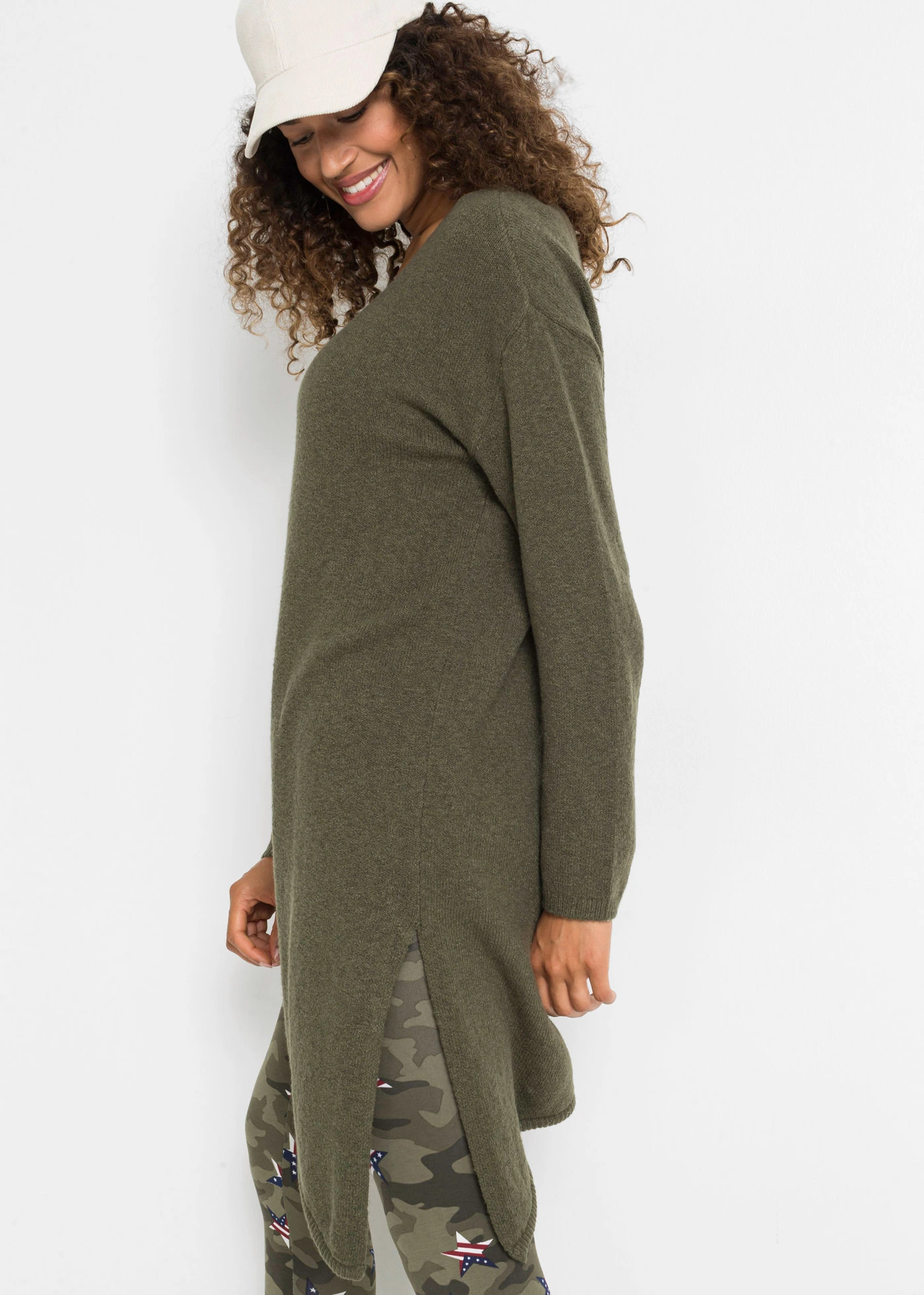 Asymetrický svetr • tmavě olivová • bonprix obchod