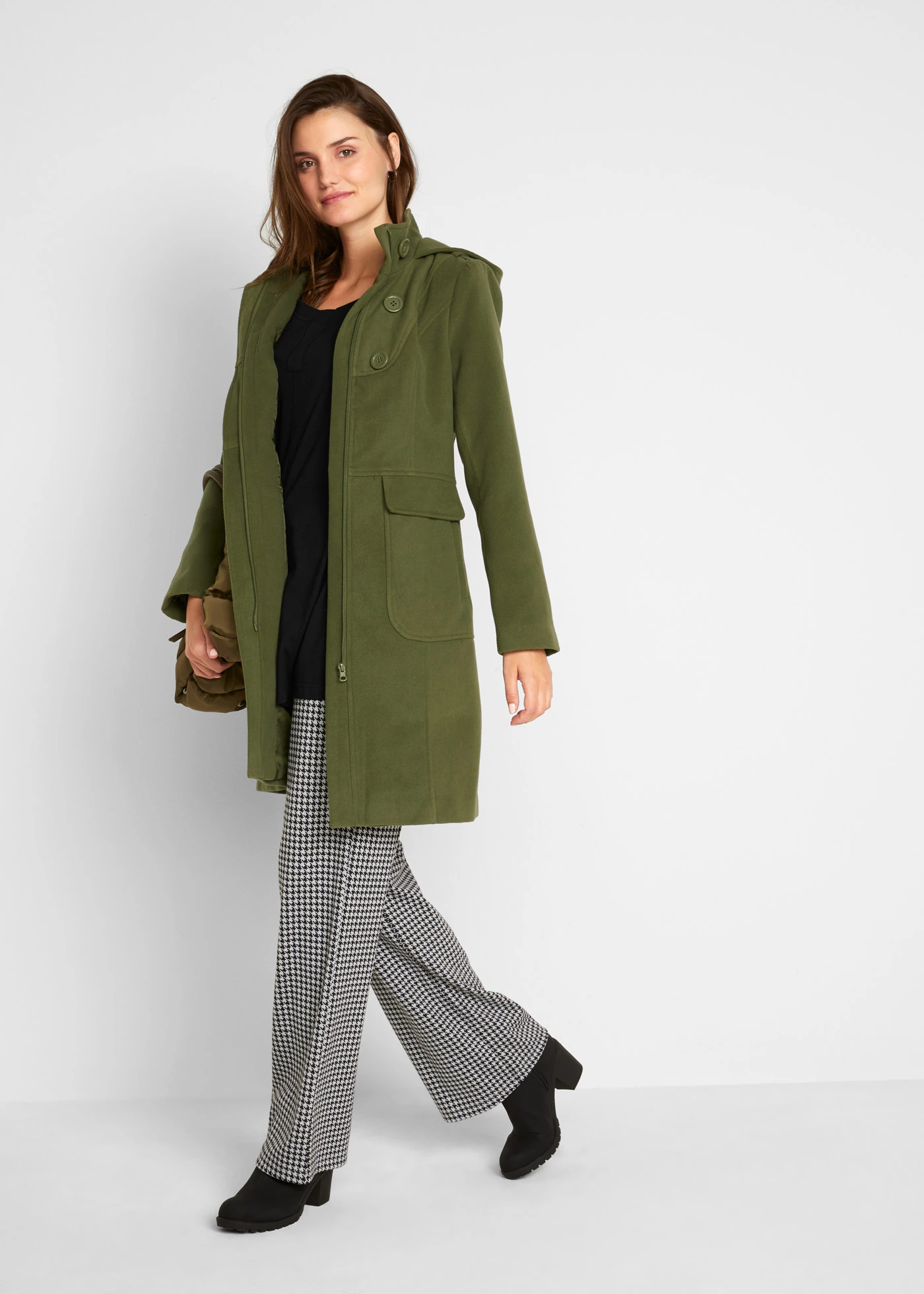 Longsleeve van een katoen/viscose-mix • zwart • bonprix online shop