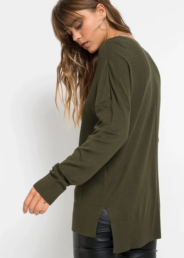 Gebreide oversized trui in een viscosemix, Kleur: donkerolijfgroen