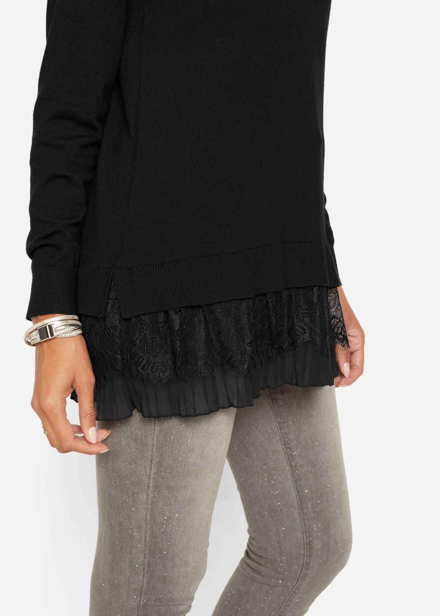 Fijn gebreide trui van een soepele viscosemix • zwart • bonprix online shop