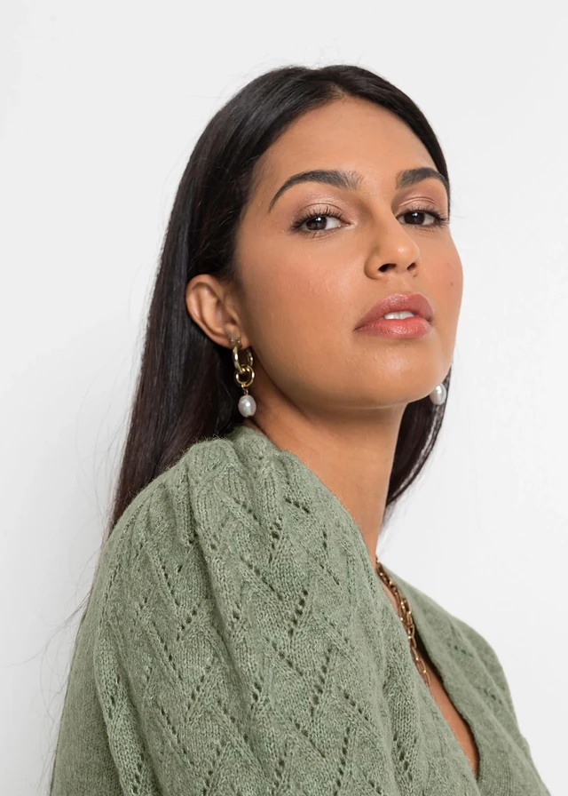 Pulover petrecut cu mâneci bufante • verde deschis • magazin bonprix