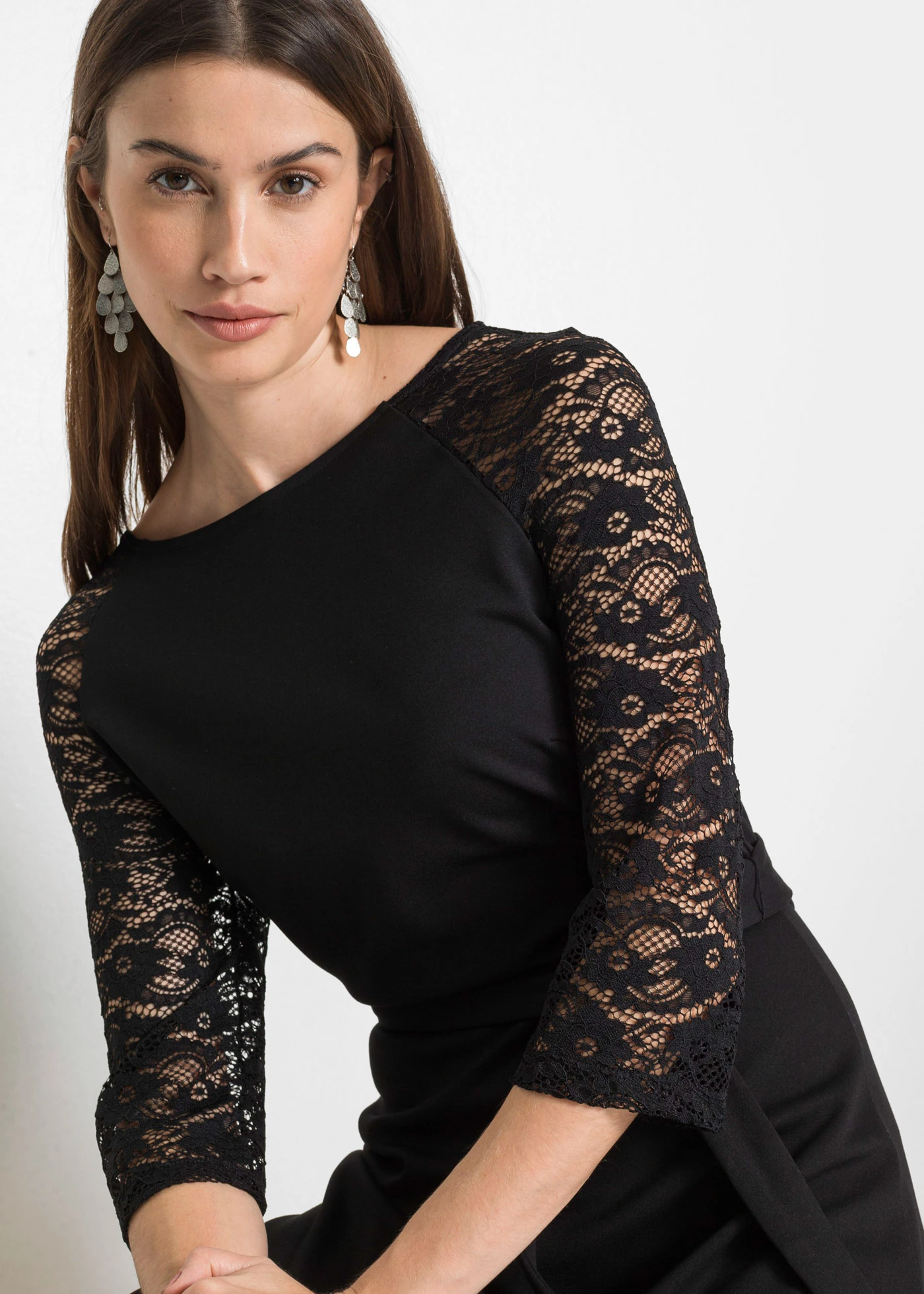 Žerzejové šaty • černá • bonprix obchod