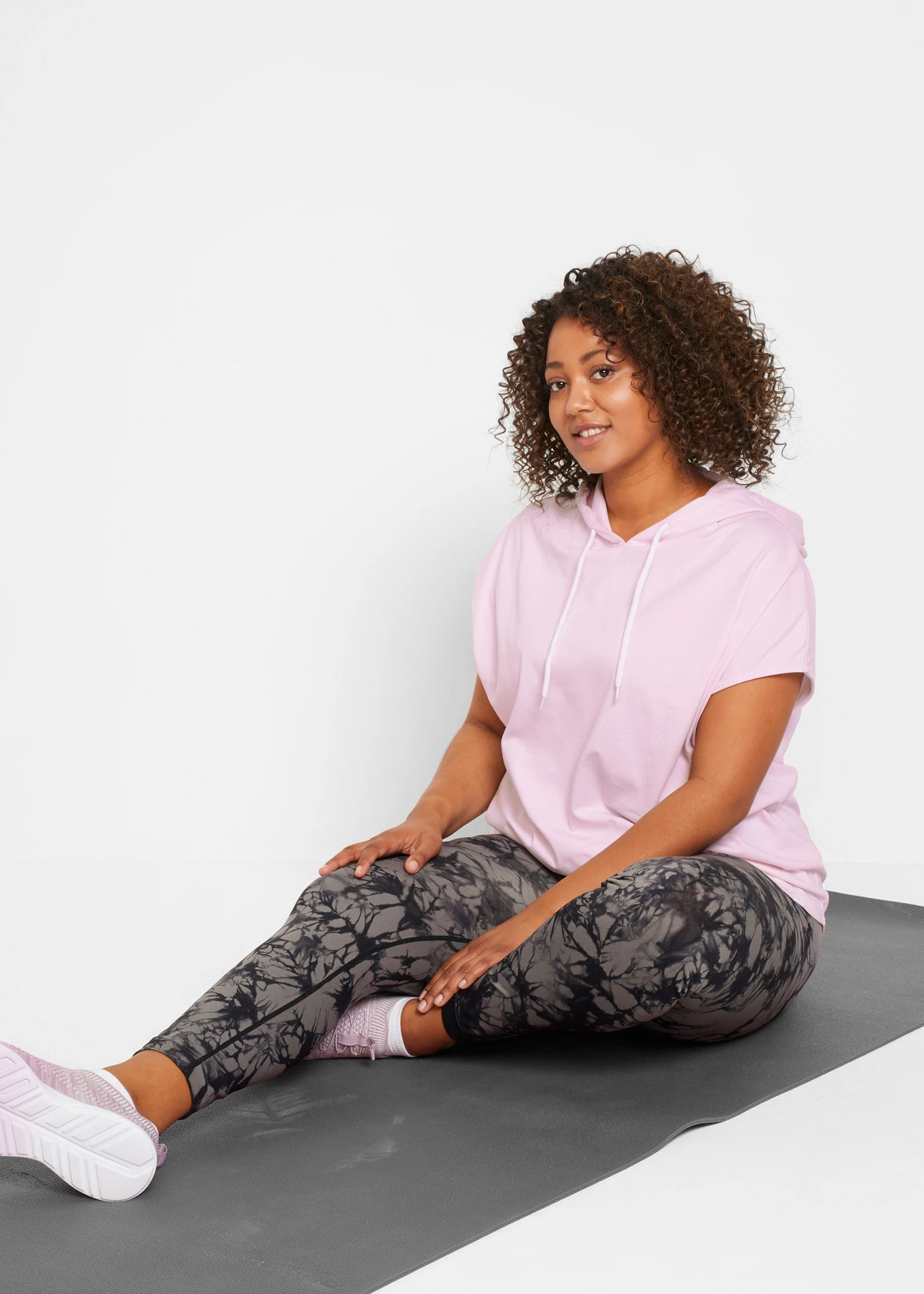 Oversized hoodie • antraciet gemêleerd plus size • bonprix online shop