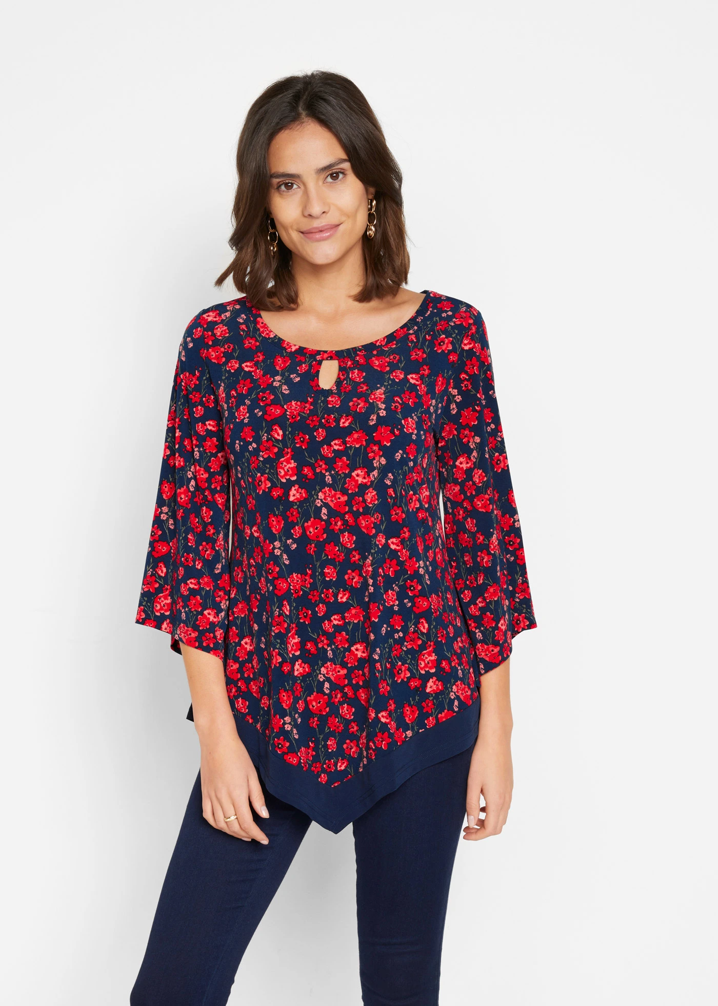 T-shirt tunique • bleu foncé-fraise à fleurs • Boutique bonprix