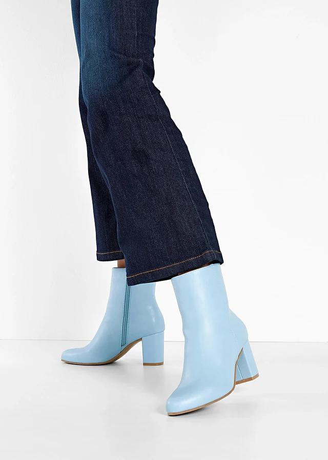Bottines à talon carré • bleu clair • product-page.page-title-suffix