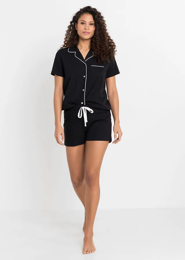 Shortama met knoopsluiting, Kleur: zwart