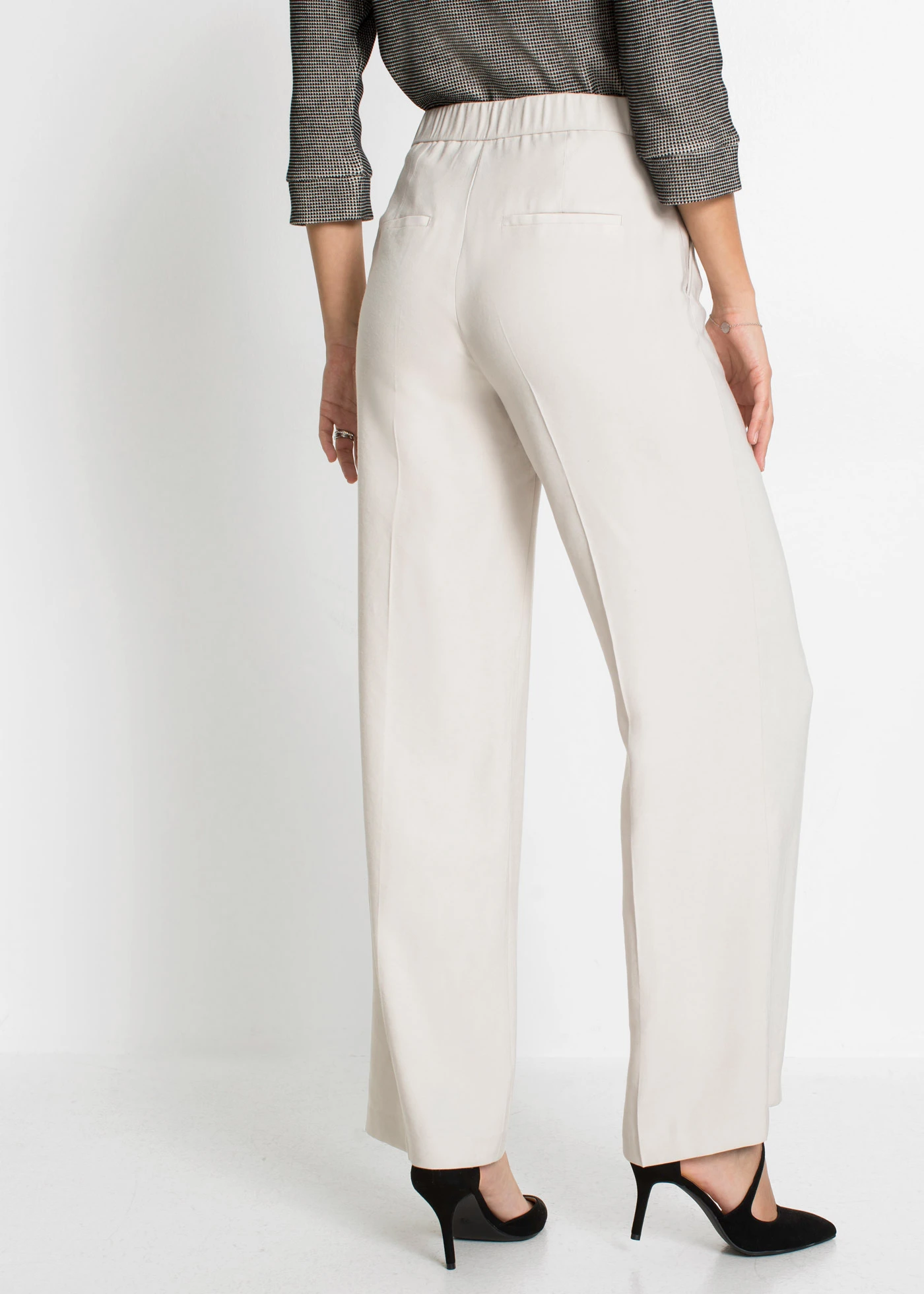 Pantalon large et léger à pinces • beige • Boutique bonprix