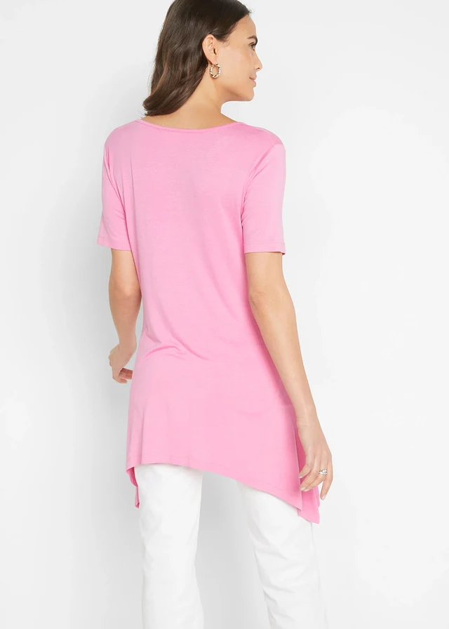 Longshirt met puntige zoom en vlinders • flamingopink-wit-zwart • product-page.page-title-suffix