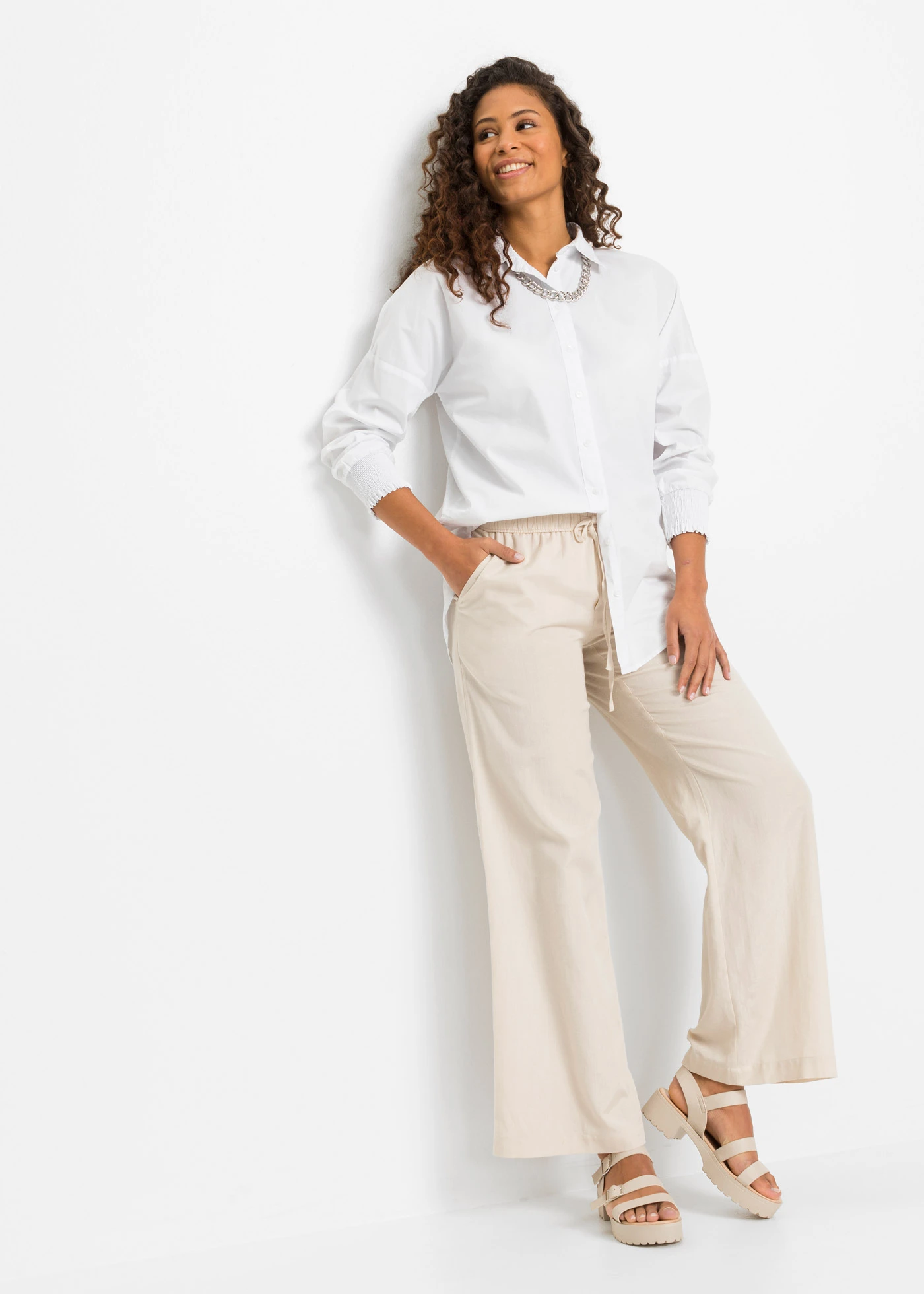 Pantaloni palazzo din mix vaporos cu in • bej-prund • magazin bonprix