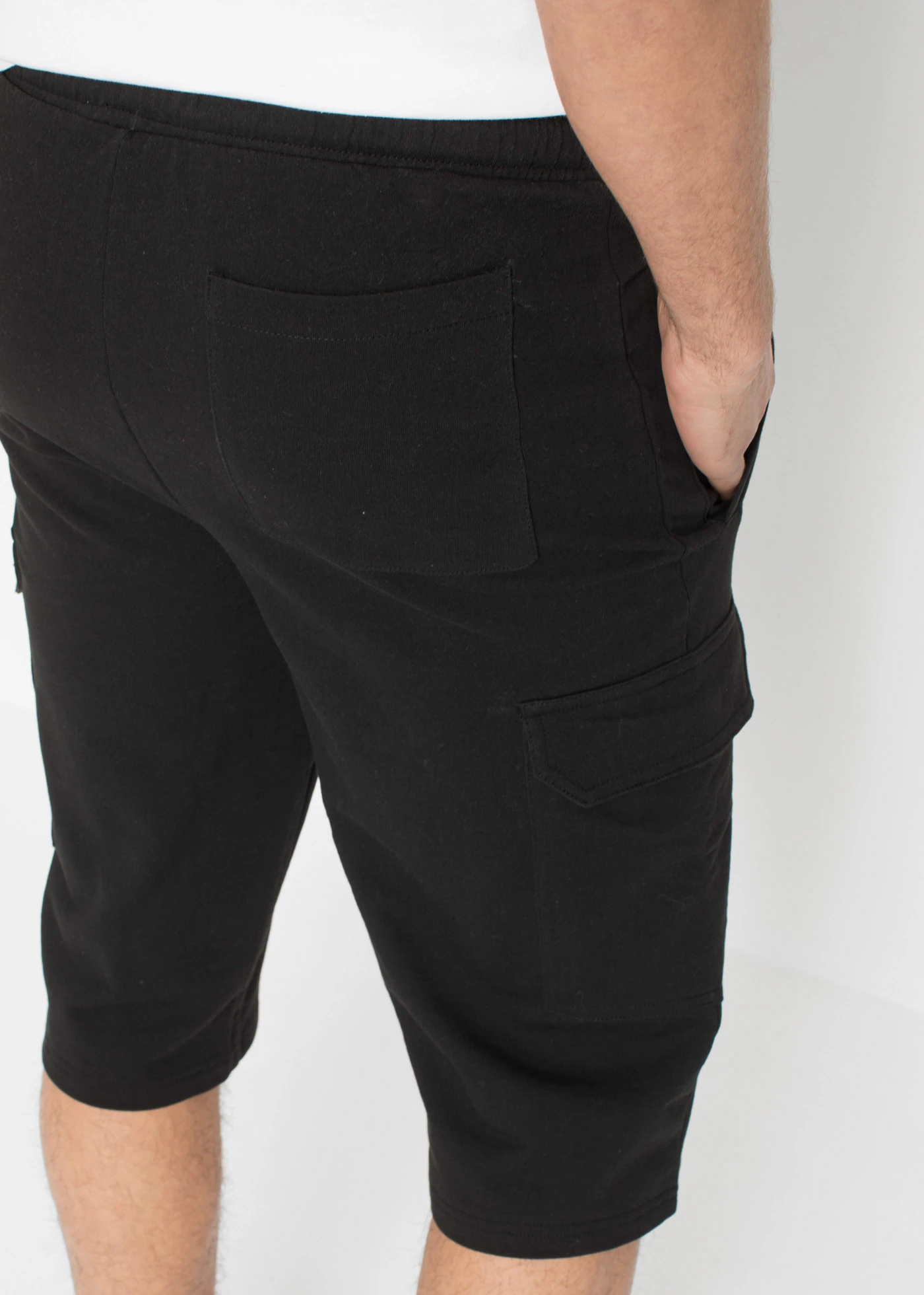 Bermuda cargo en sweat 100% coton • noir • Boutique bonprix