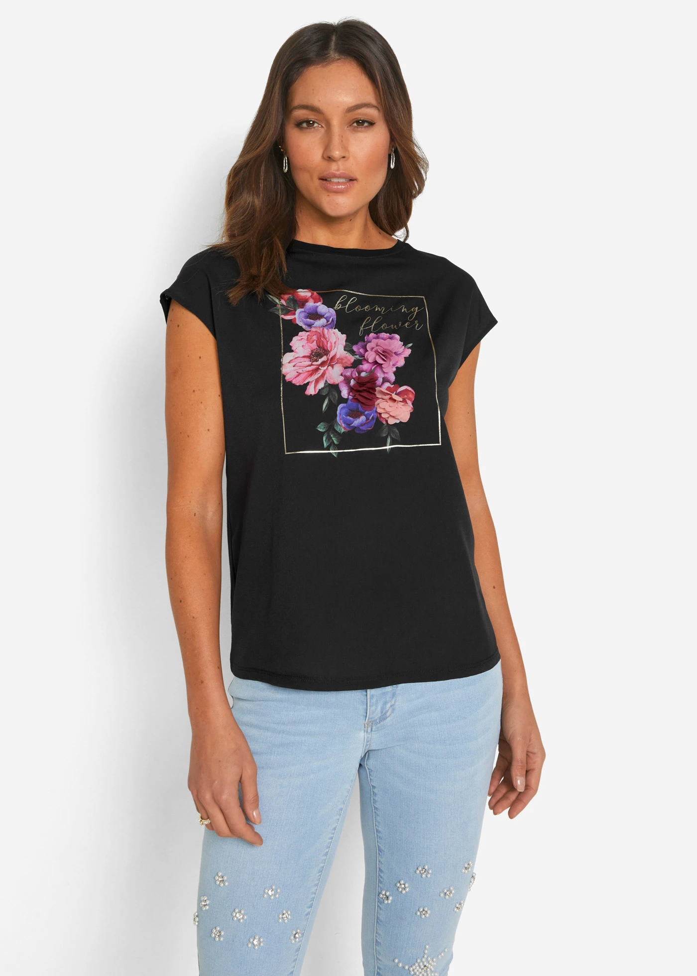 T-shirt avec empiècement tissé et application • noir à fleurs • product-page.page-title-suffix