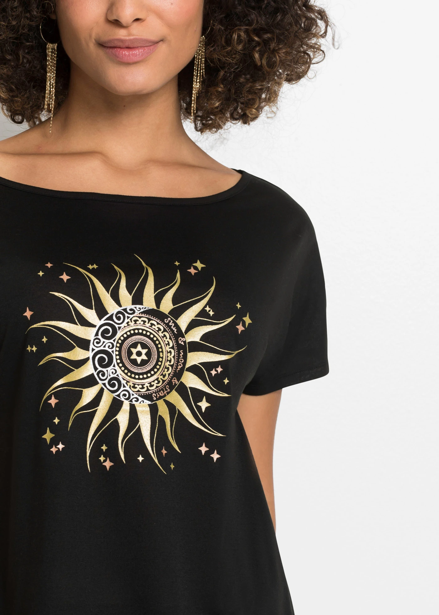 Triko s průstřihem • černá s potiskem • bonprix obchod