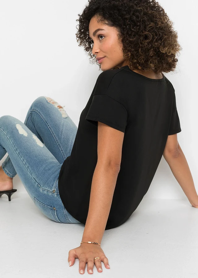Shirt met metallic print • zwart met print • product-page.page-title-suffix