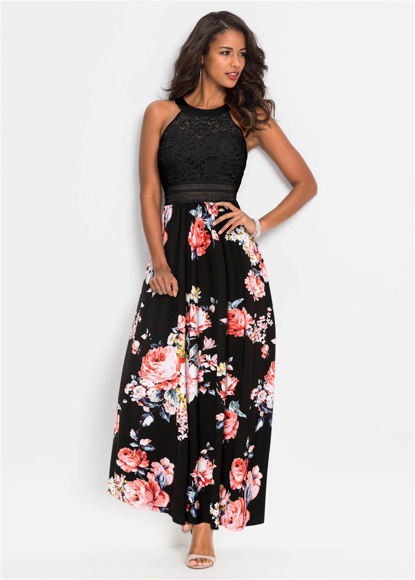 Maxi jurk met bloemenprint en kant • zwart-roze gebloemd • bonprix online shop