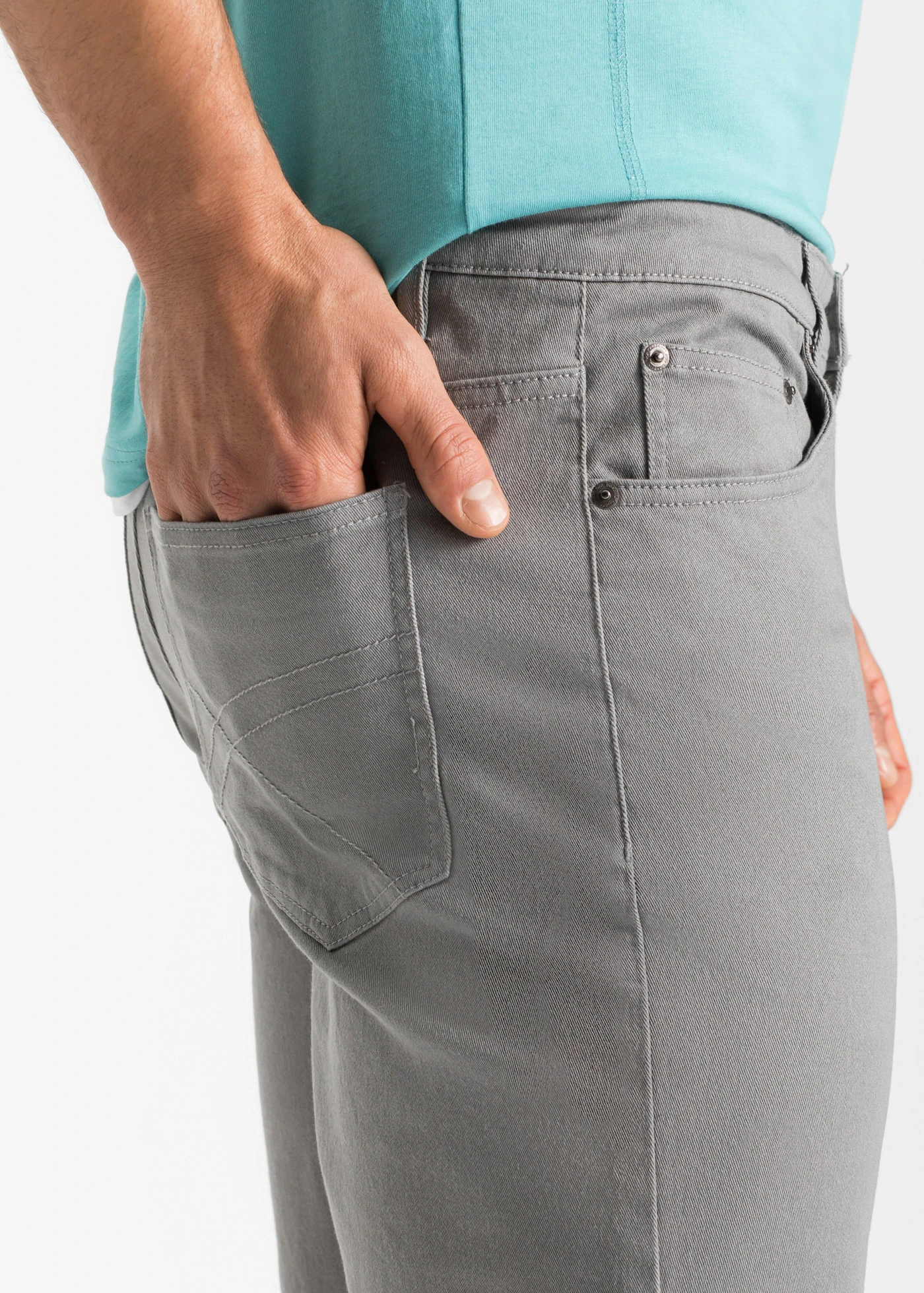 Bermuda extensible, coupe classique • gris • Boutique bonprix