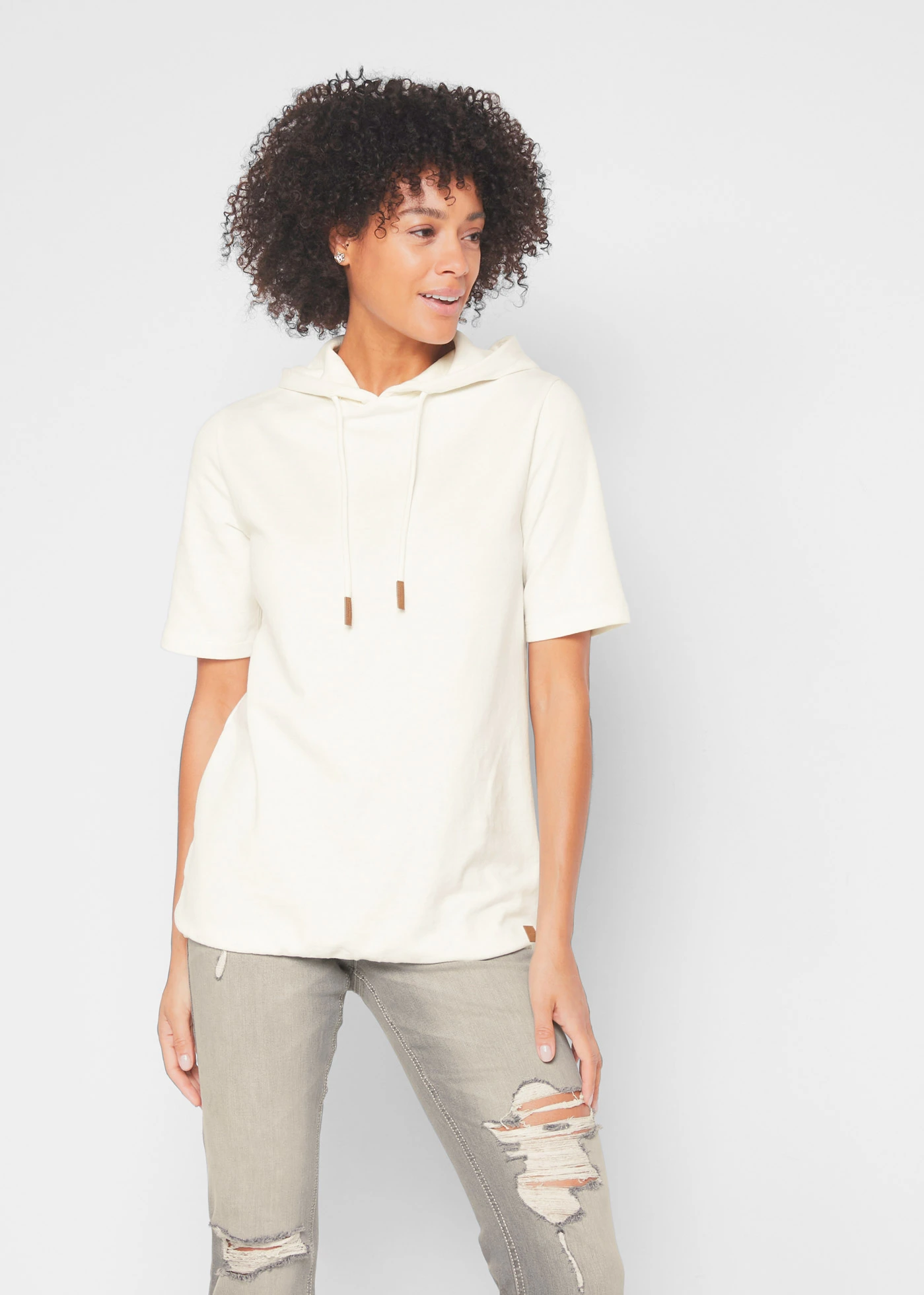 Hoodie van een katoenmix • wolwit • bonprix online shop