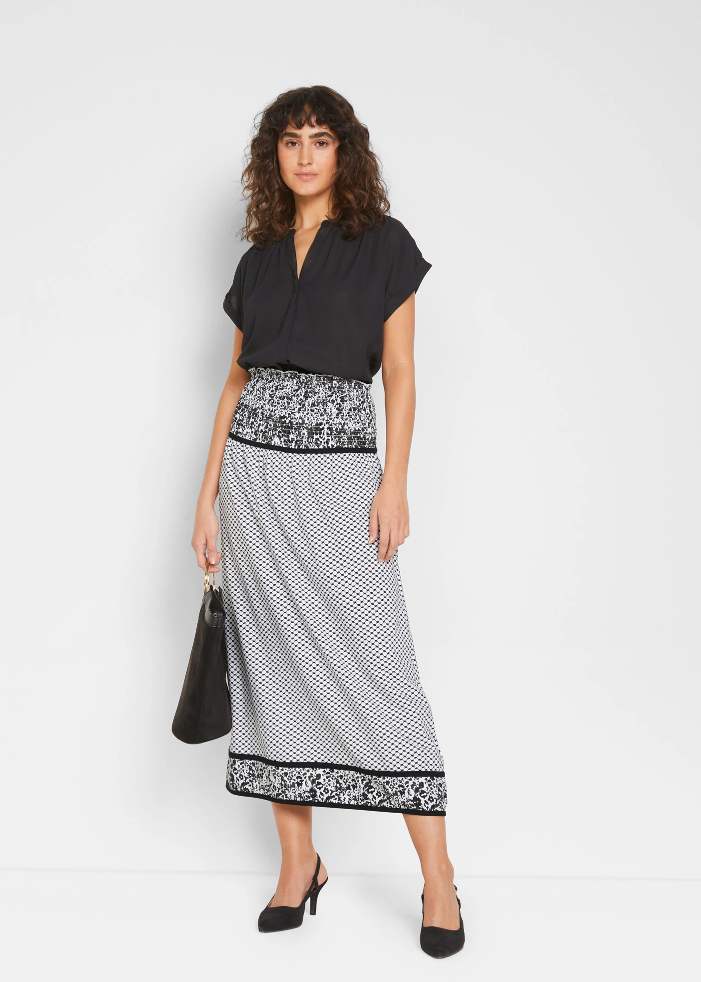 Žoržetová tuniková halenka • černá • bonprix obchod