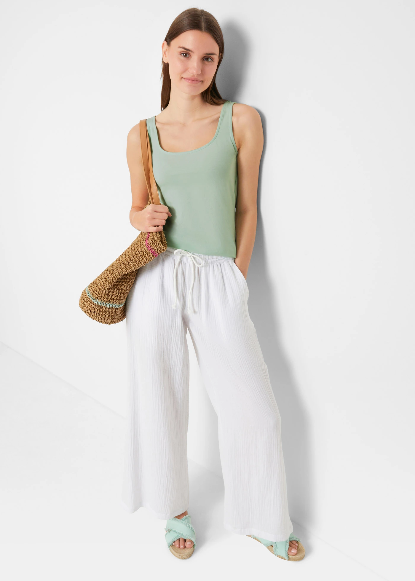 Top (2buc/pac) • mentă deschis + negru • magazin bonprix