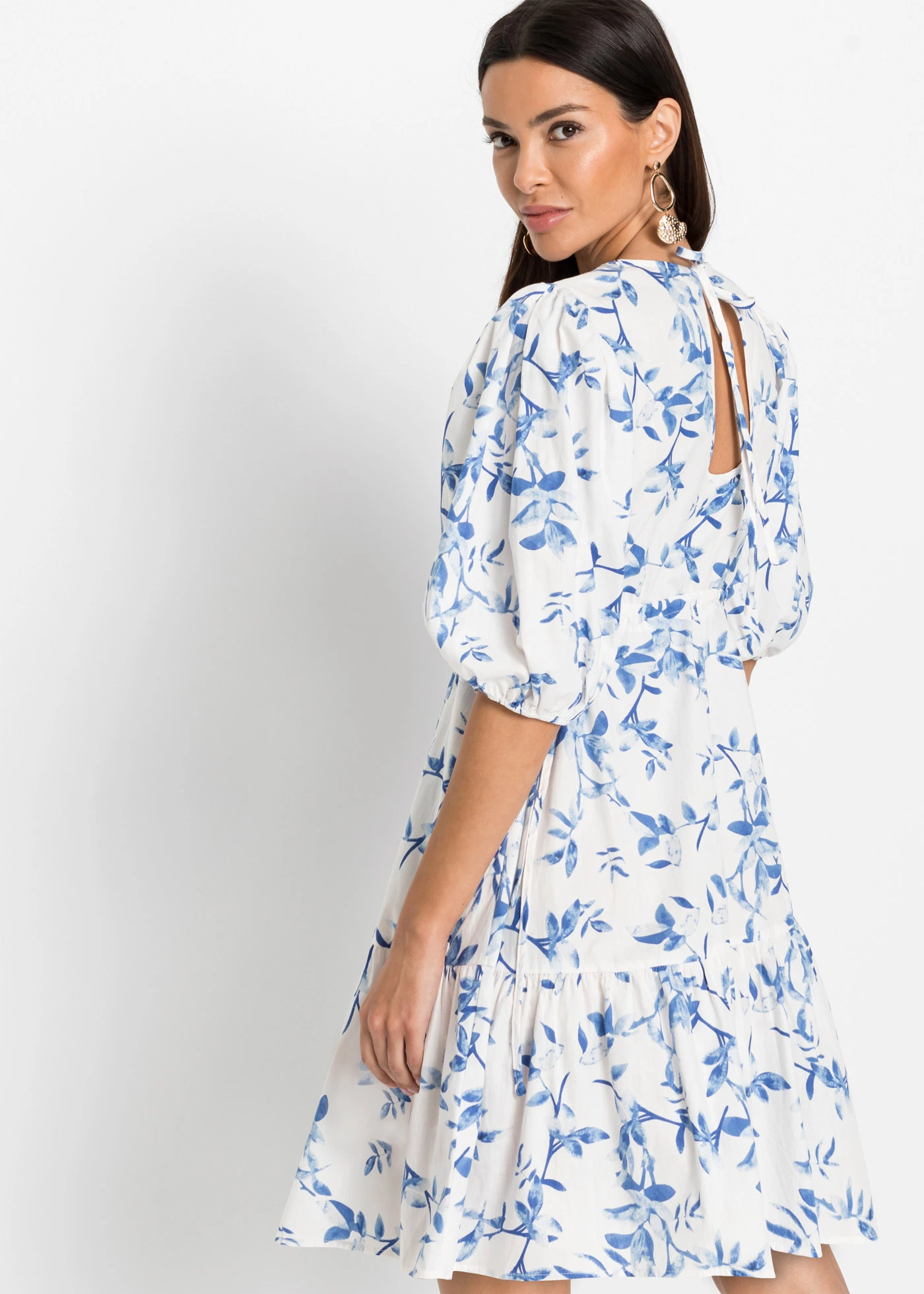 Rochie mini din bumbac 100% • alb-bleu floral • magazin bonprix