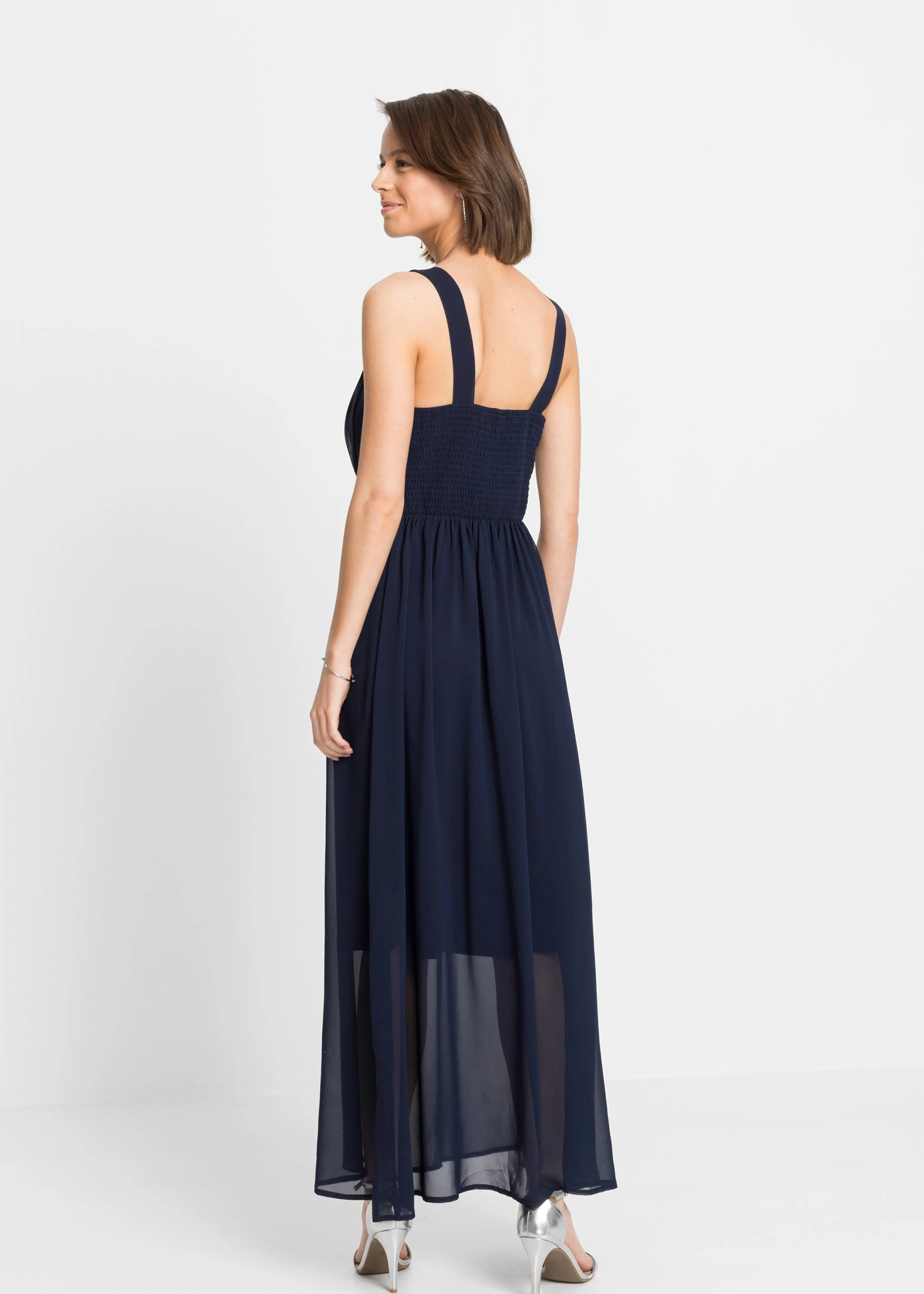 Maxi šaty se štrasovou aplikací • tmavě modrá • bonprix obchod