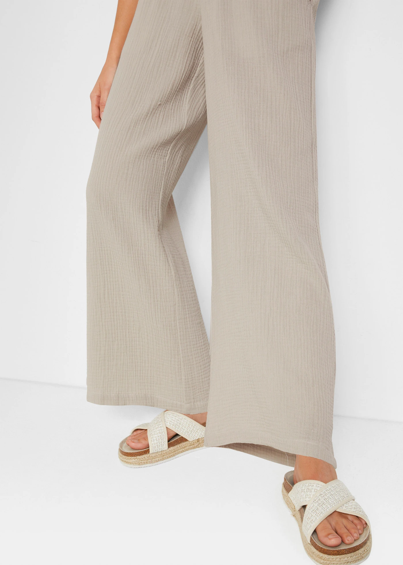 Pantalon palazzo léger en gaze de coton • gris pierre • Boutique bonprix