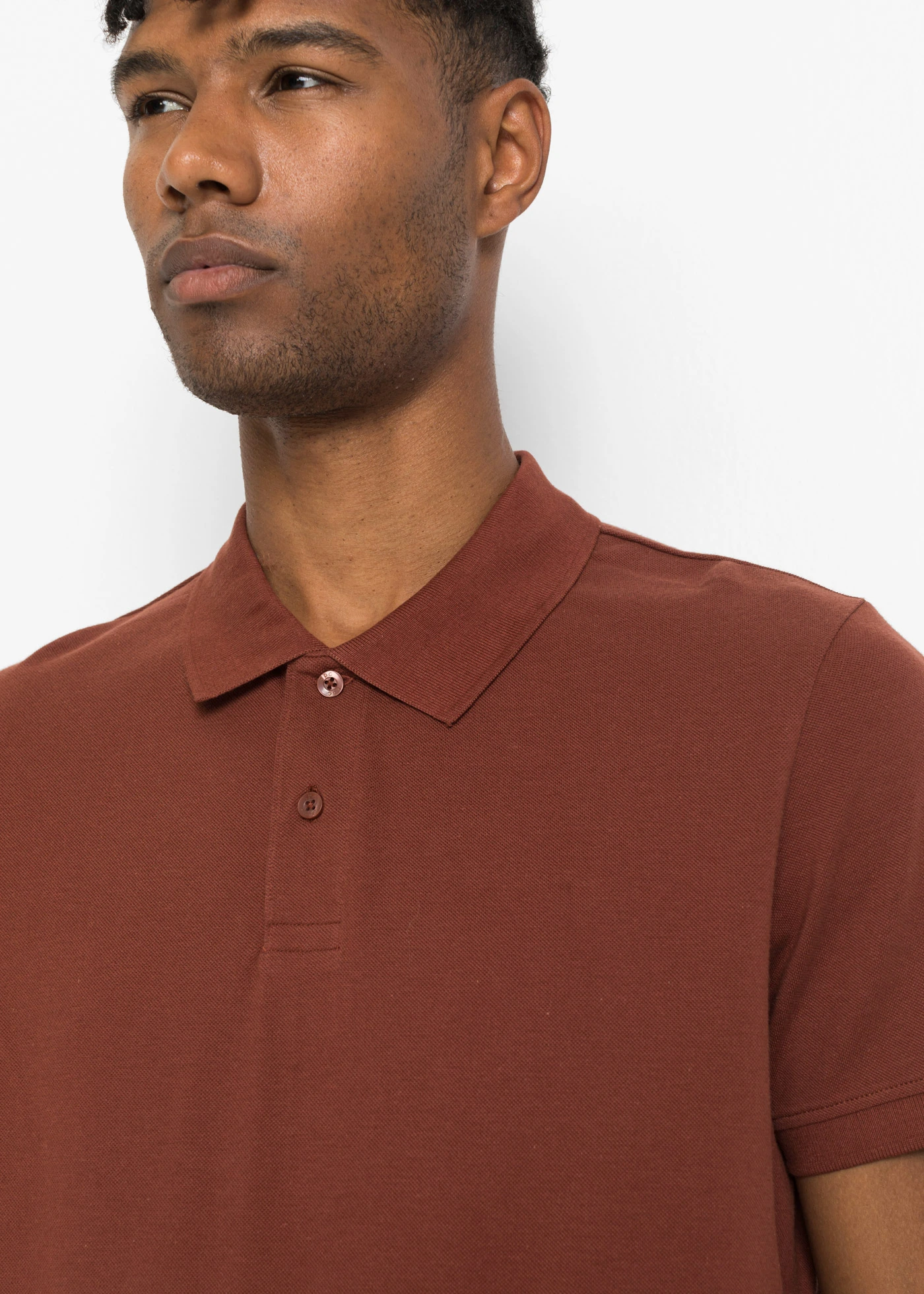 Poloshirt van piqué van biologisch katoen • mahoniebruin • bonprix online shop