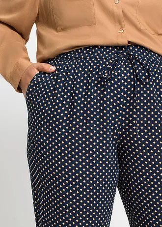 Instapbroek van viscose • zwart/wolwit gebloemd plus size • bonprix online shop