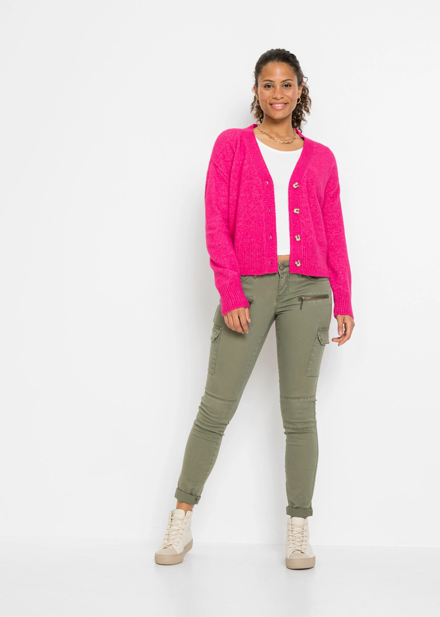 Cargo kalhoty z elastické bavlněné směsi • olivová • bonprix obchod