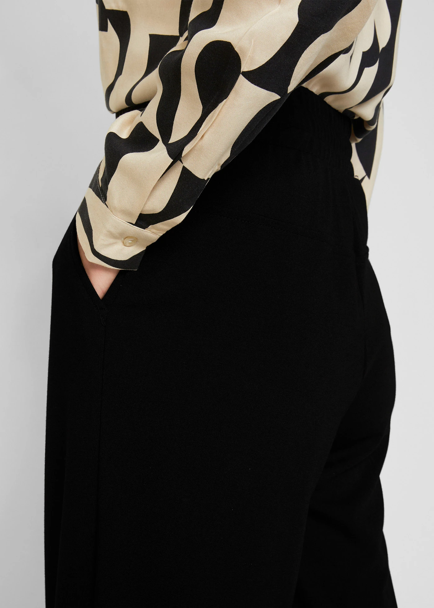Jersey Marlene Dietrich broek • zwart • bonprix online shop