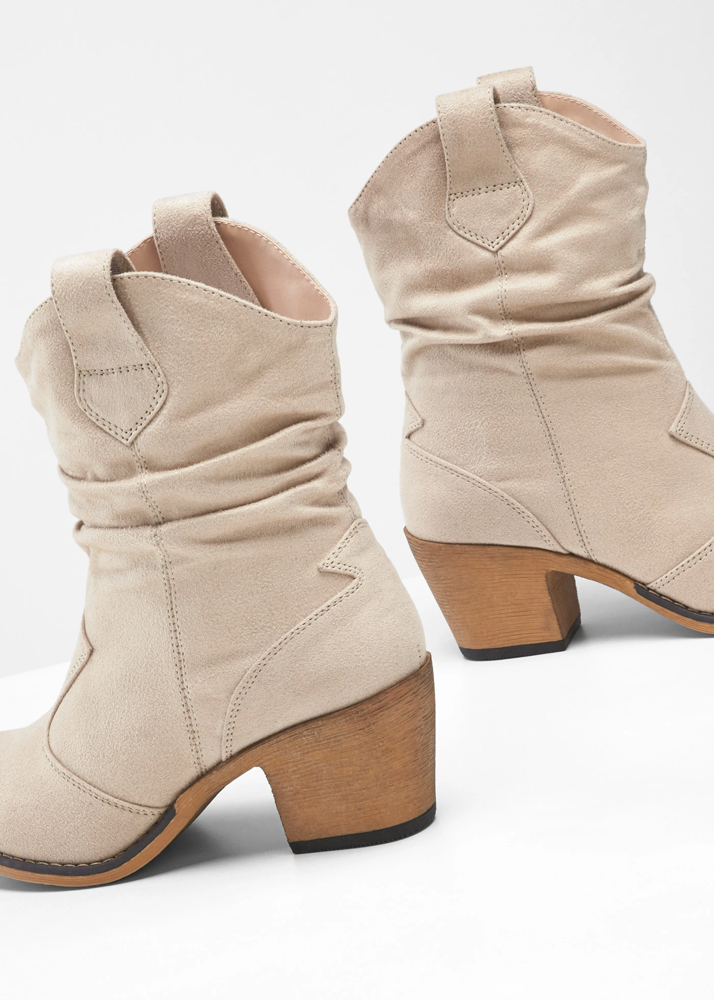 Cowboy csizma ráncolással • bézs • bonprix áruház