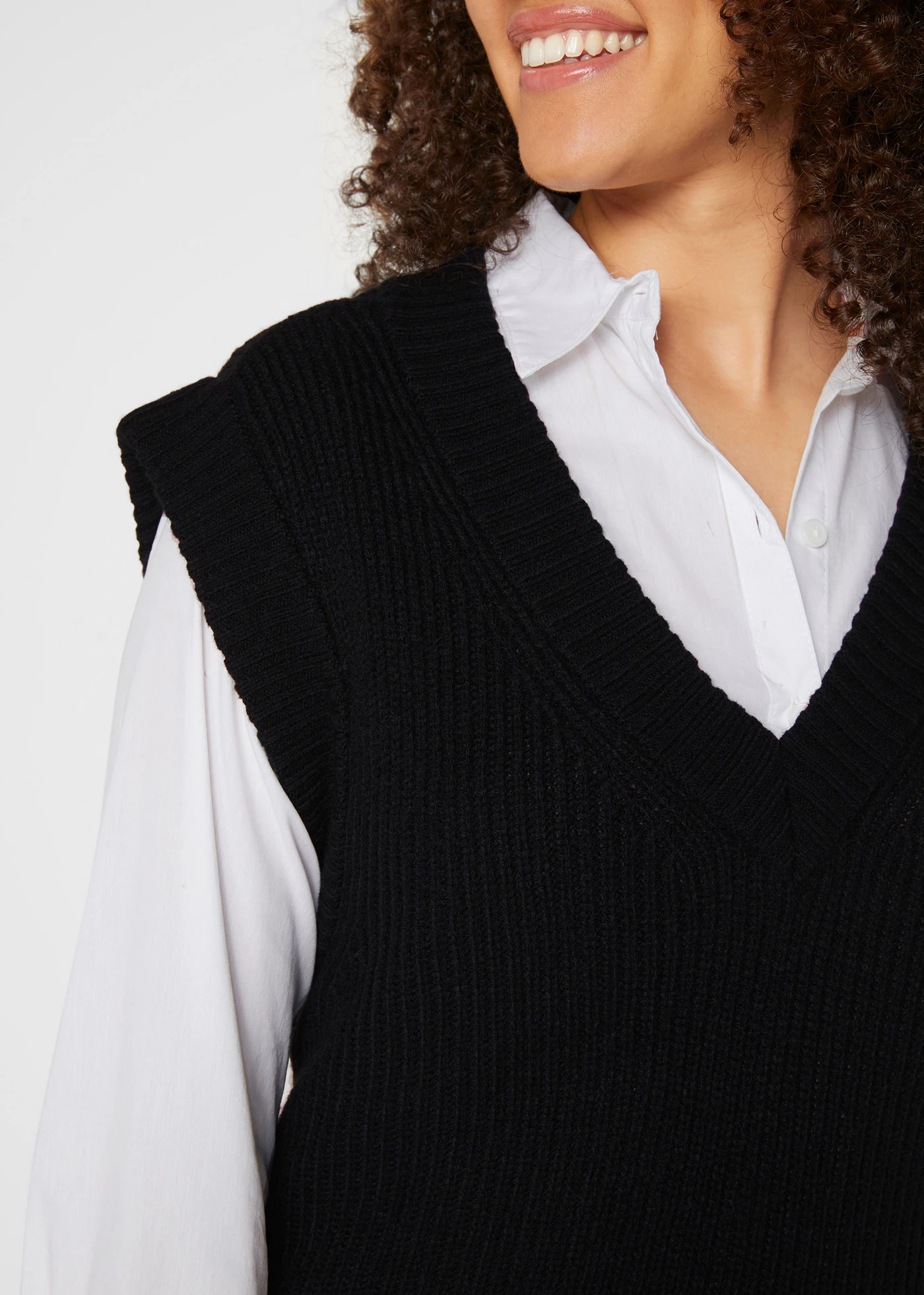 Pletená vesta • černá • bonprix obchod