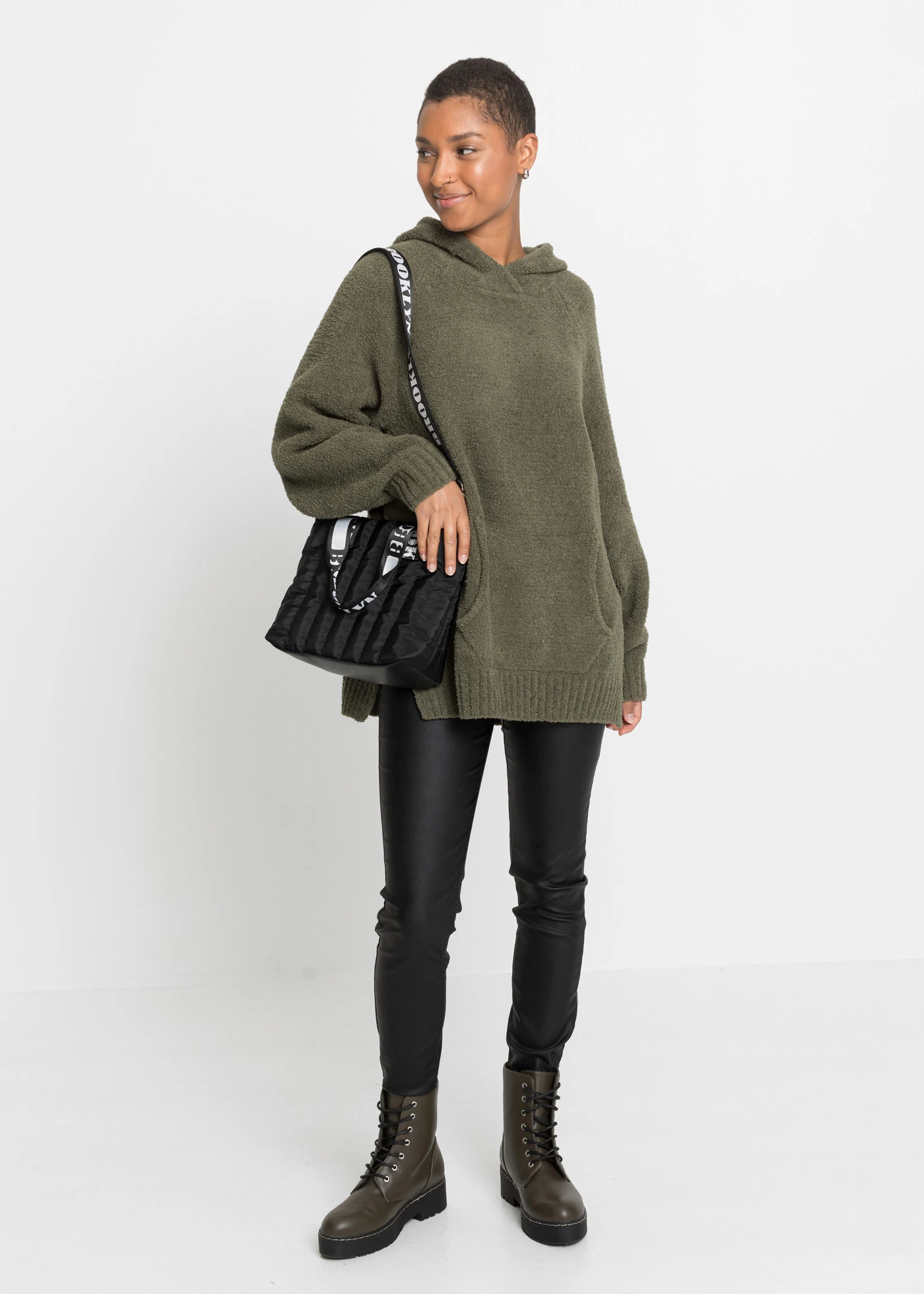 Svetr s kapucí, z plyšového flísu • olivová • bonprix obchod