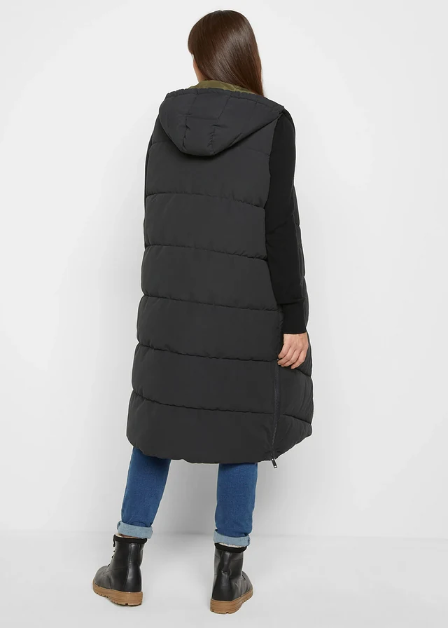 Gilet sans manches matelassé réversible en polyester recyclé avec capuche • noir/olive foncé • product-page.page-title-suffix