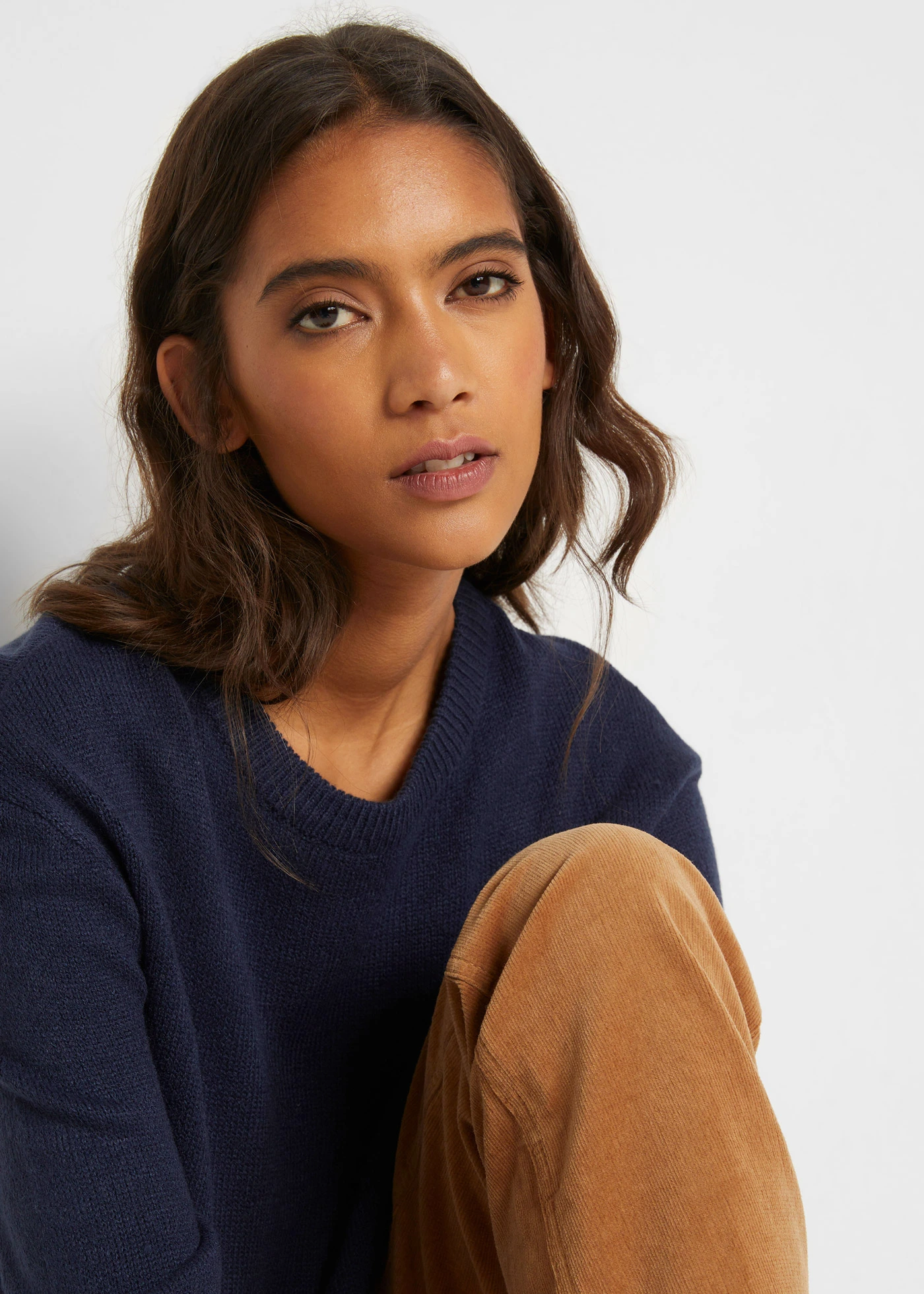 Pletený svetr s kulatým výstřihem • tmavě modrá • bonprix obchod