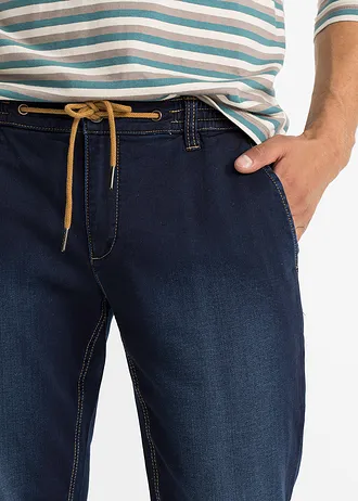 Joggery jeansowe regular fit z elastyczną gumką w talii, tapered • granatowy denim • sklep bonprix