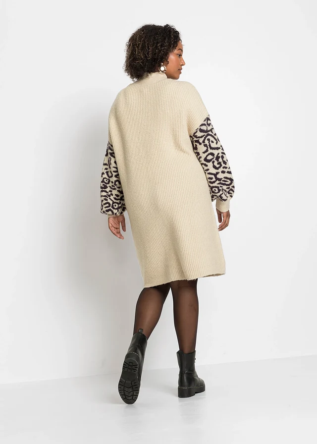 Robe en maille oversize avec motif léopard, Couleur: sable clair chiné/noir léopard