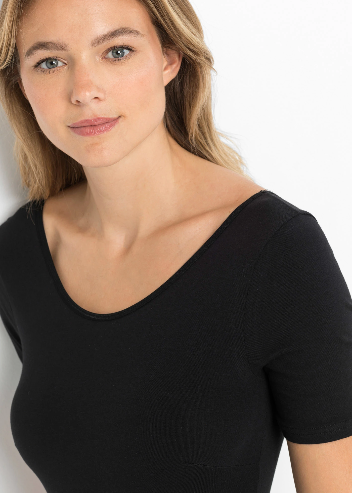 Body coton manches coude • noir • Boutique bonprix