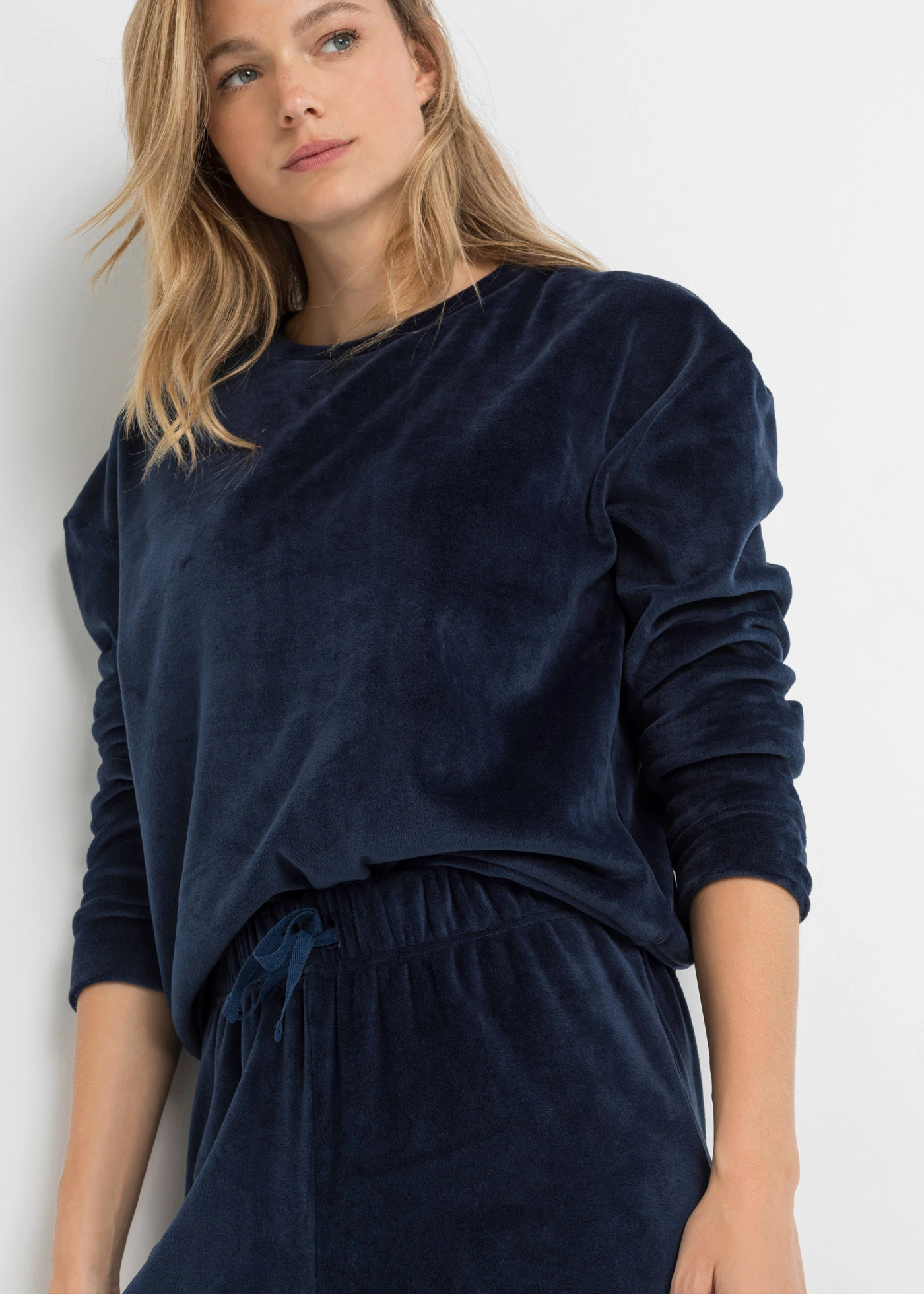 Nicki fluwelen huispak • donkerblauw • bonprix online shop