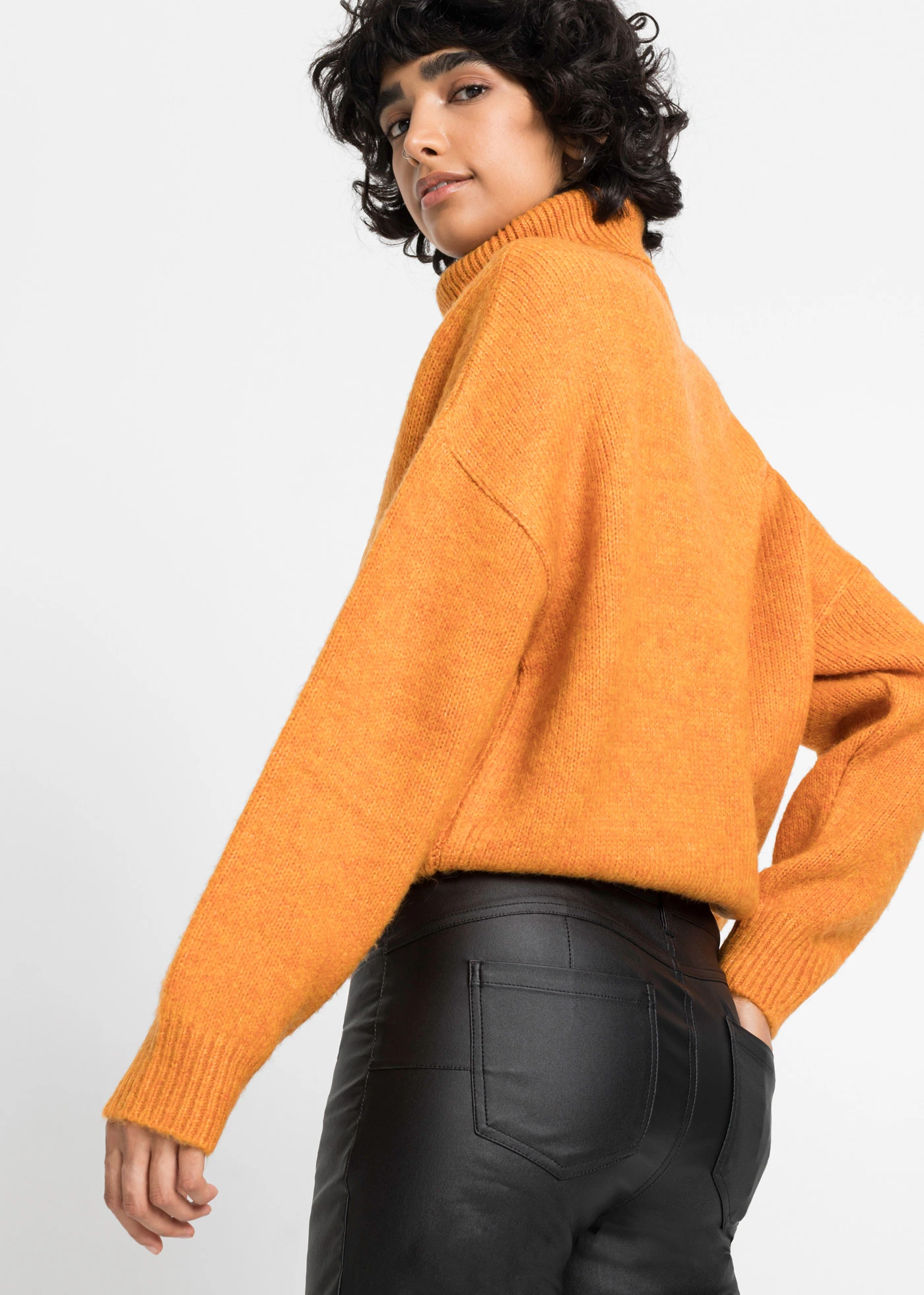 Strečové kalhoty ze směsi s viskózou • černá • bonprix obchod