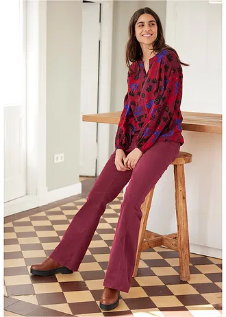 Pantalon en velours côtelé extensible avec taille haute confortable • rouge érable • Boutique bonprix