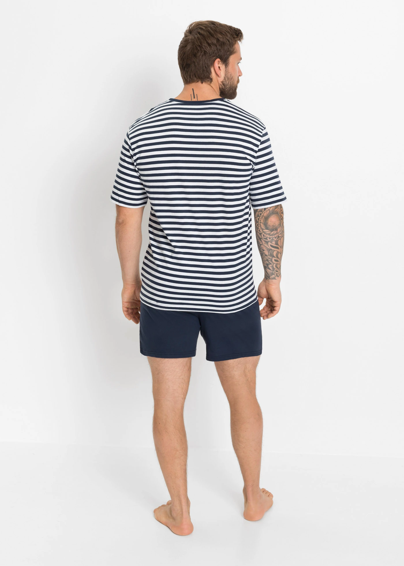 Shortama • donkerblauw+wit gestreept • bonprix online shop