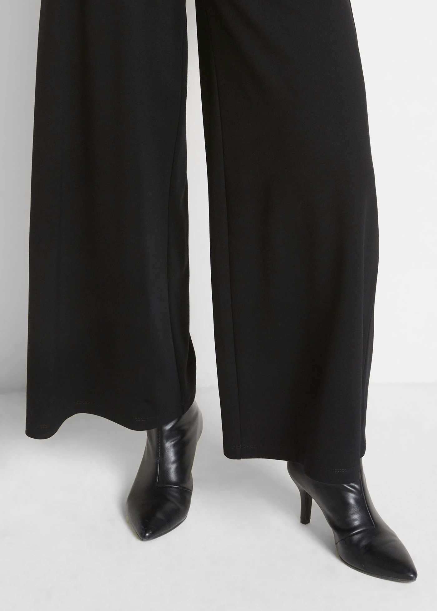 Kalhoty Culotte z viskózové směsi • černá • bonprix obchod