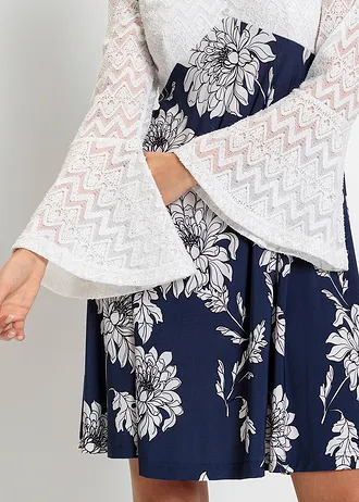 Dzsörzé ruha lefelé bővülő fazonban • krém-kék • bonprix áruház