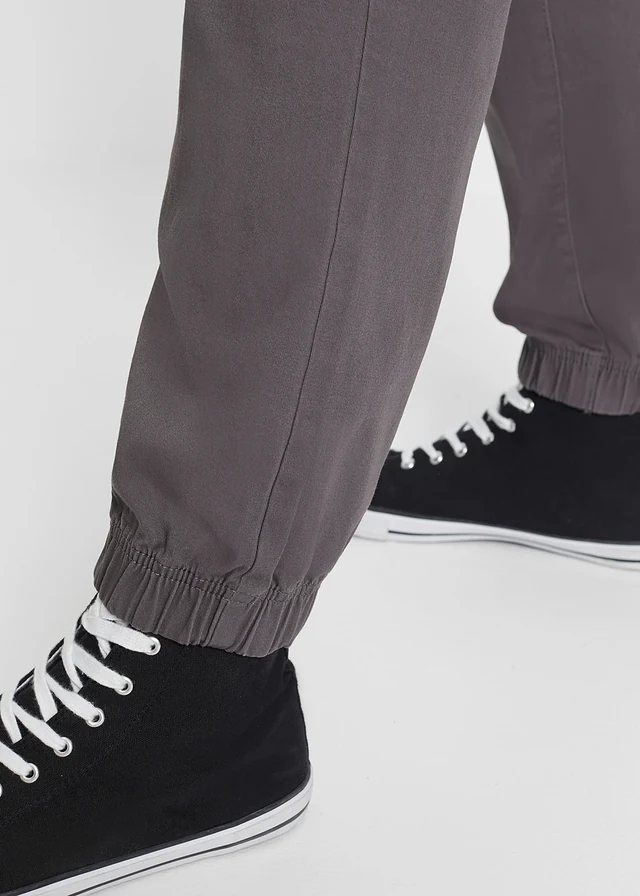 Nohavice bez zapínania, chino, strečové, Relaxed Fit, rovné • bridlicovo sivá • obchod bonprix
