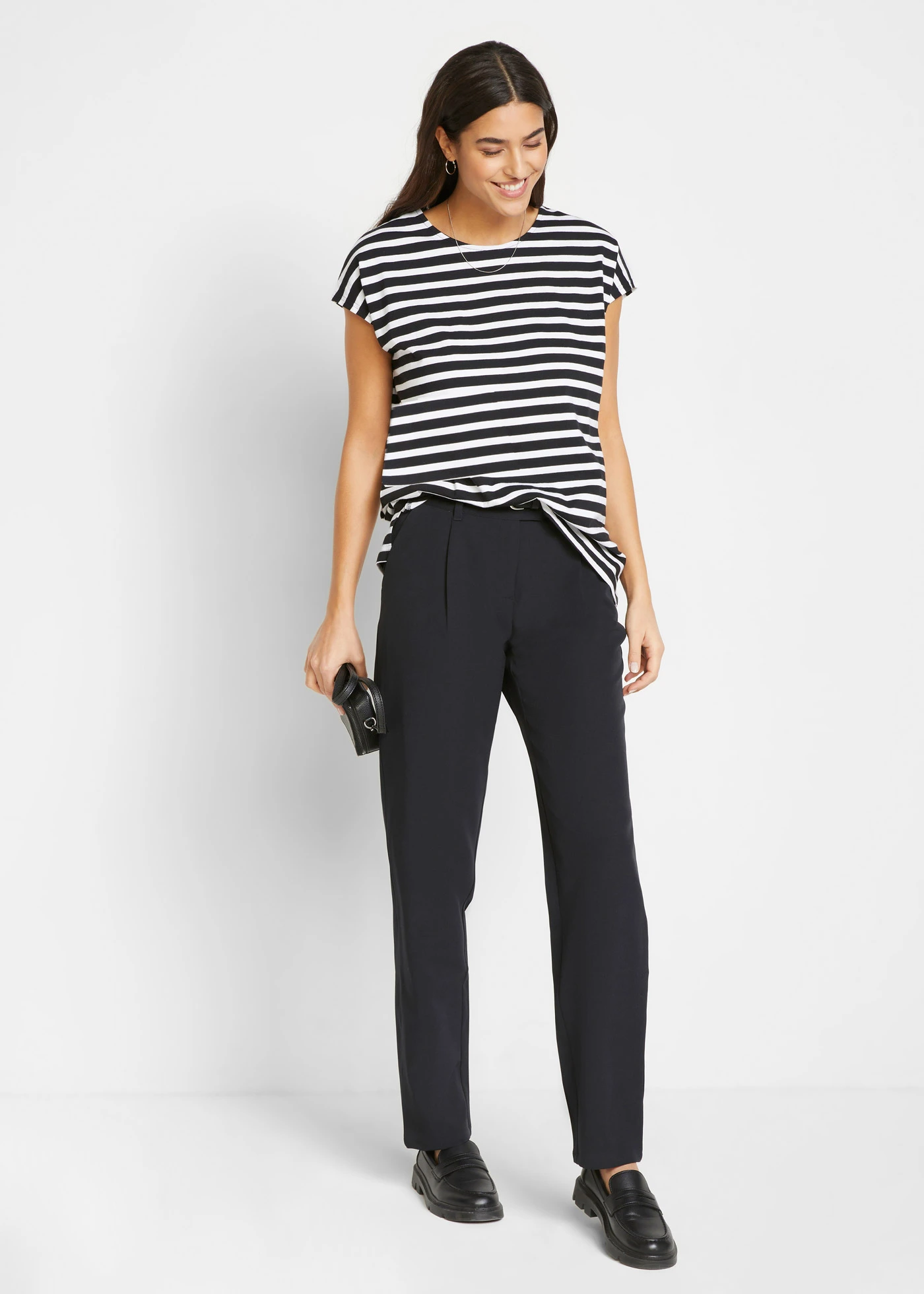 T-shirt 100% coton • noir/blanc rayé • Boutique bonprix