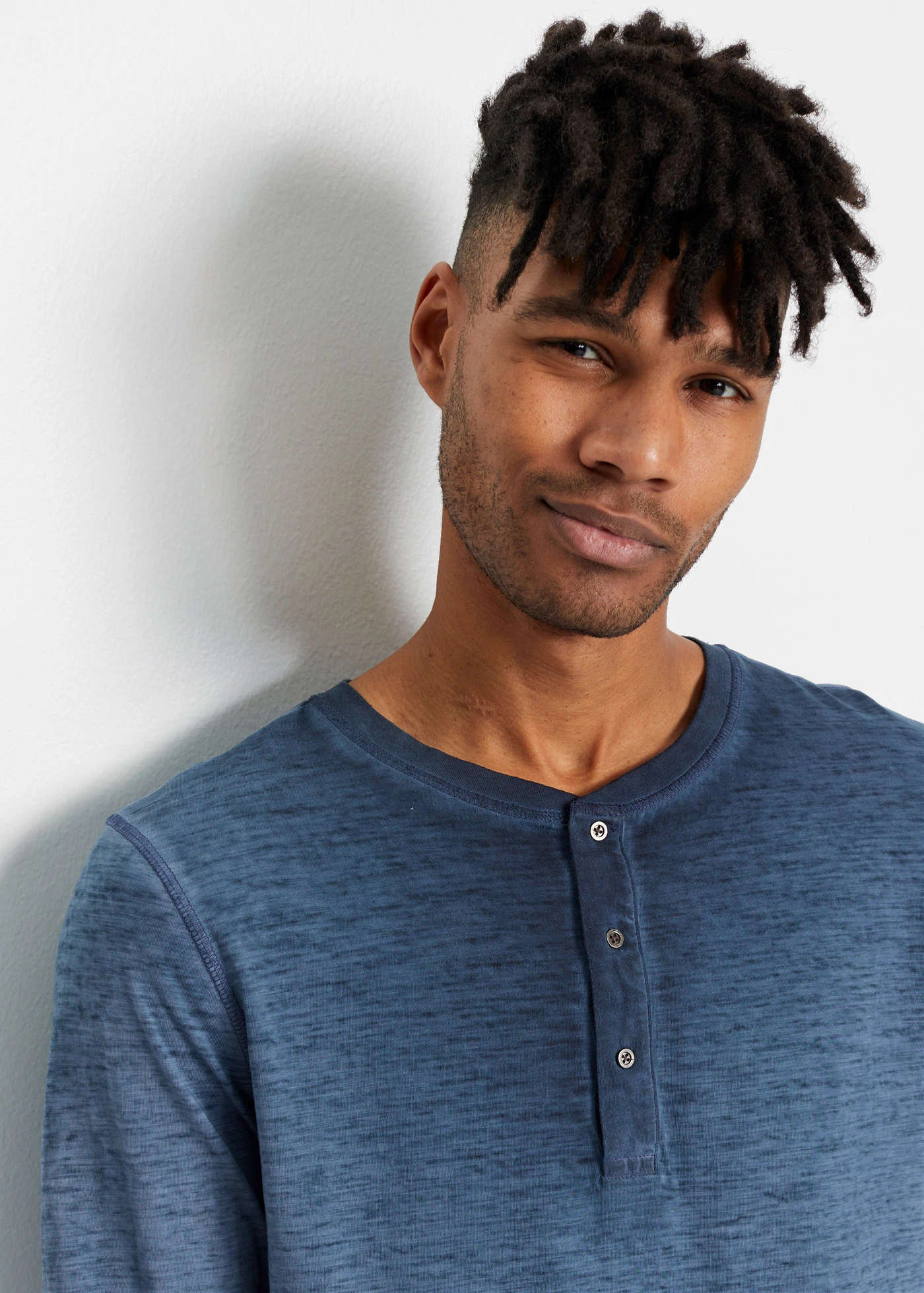 Henley tričko z čisté organické bavlny • indigo used • bonprix obchod