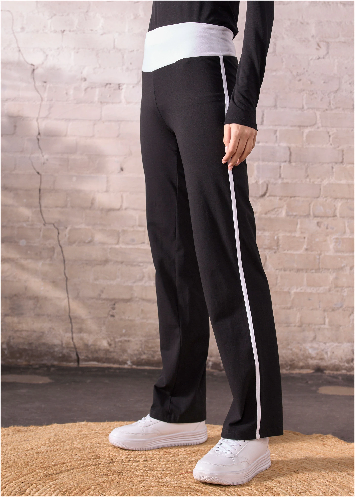 Sportbroek met stretch • zwart • bonprix online shop