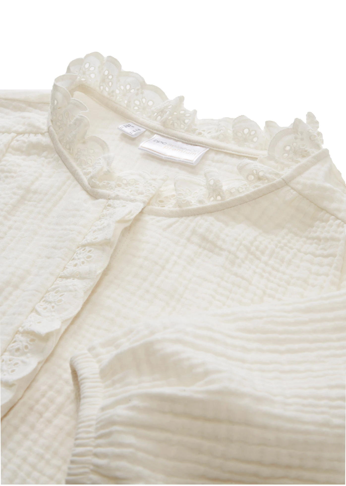 Mousseline blouse met kant • wolwit • bonprix online shop