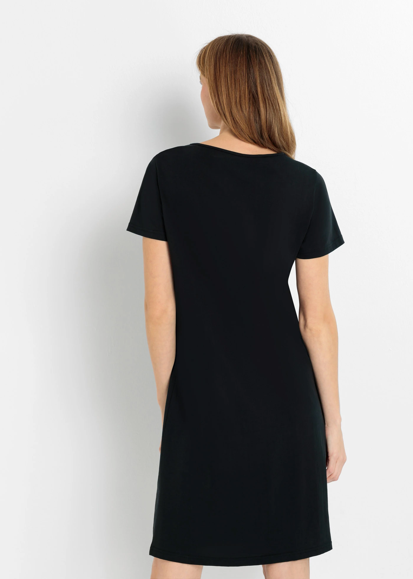Chemise de nuit courte 100% coton • noir • Boutique bonprix