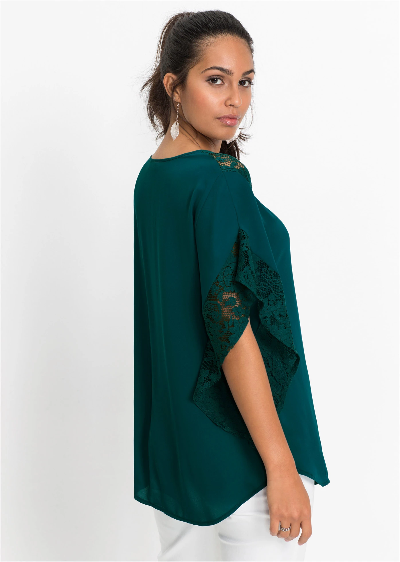 Blouse avec applications • vert profond • Boutique bonprix